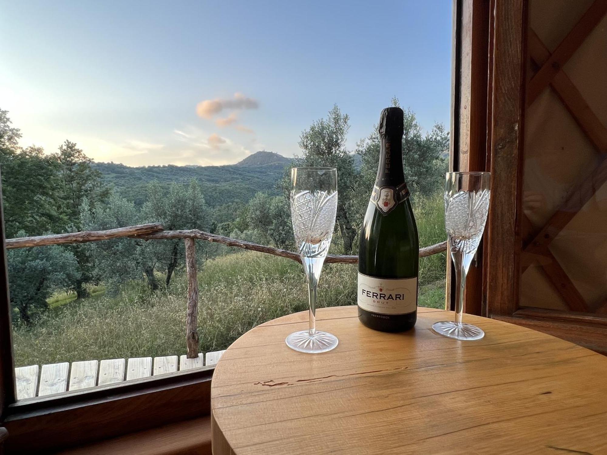 Agriturismo Pereti Roccatederighi Buitenkant foto